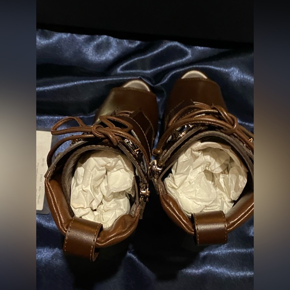 Sergio Rossi Brown Leather High Heel Ankel Boots - Picture 13 of 13